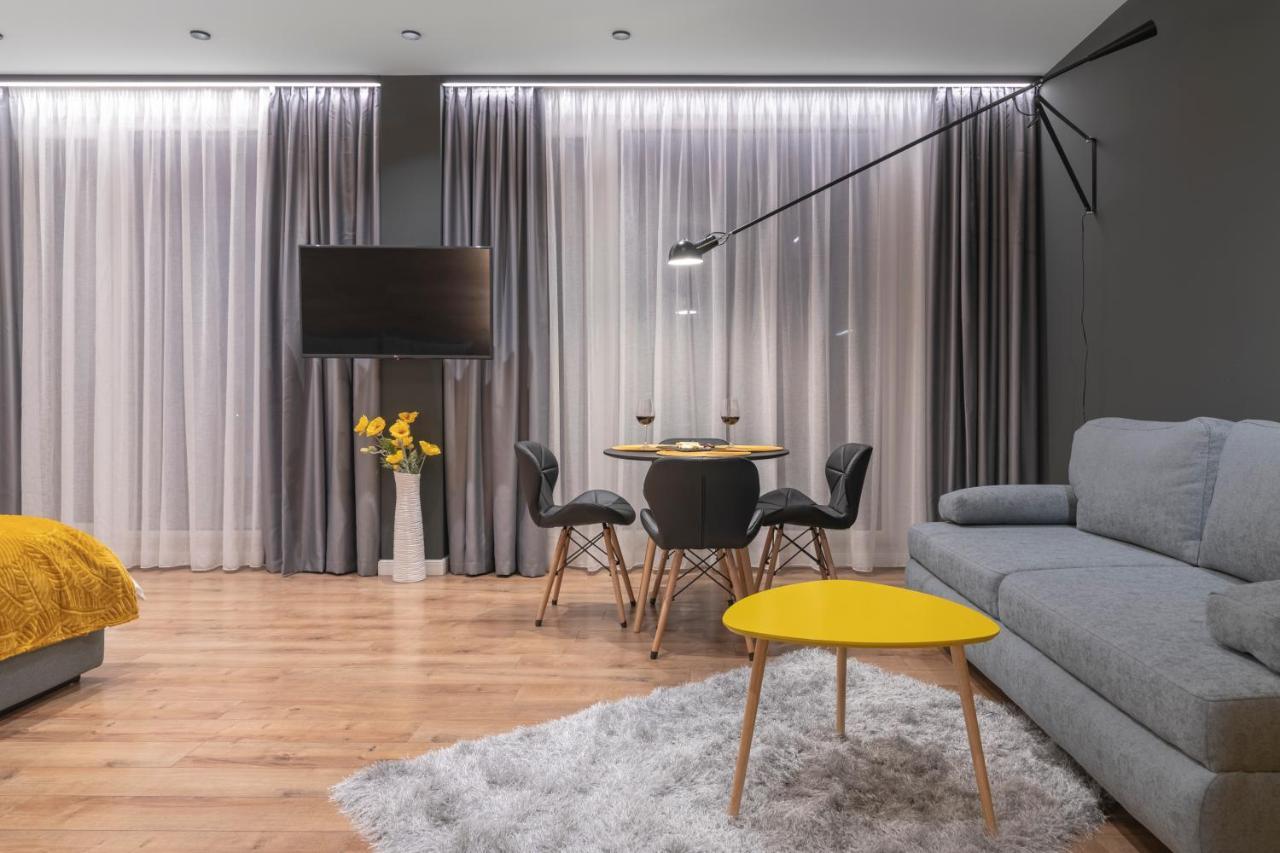 Enjoy Studio Warna Exterior foto